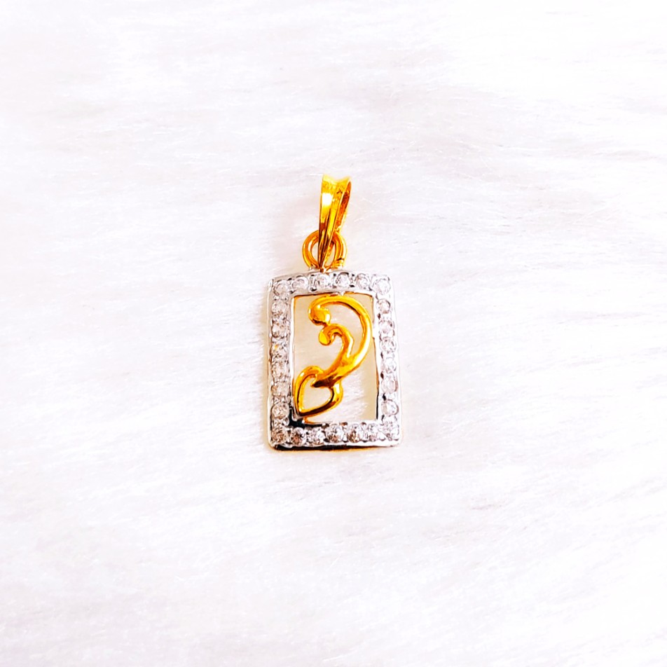 Cz pendant