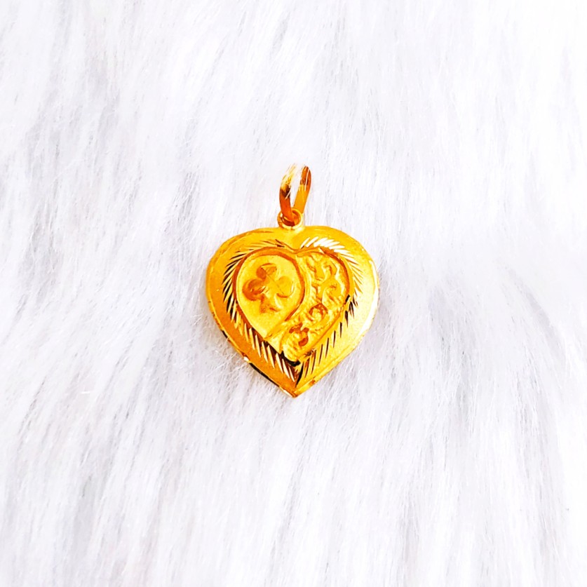 Flowers pendants