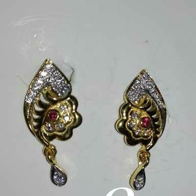 Gold Ladies Indian Fancy Butti