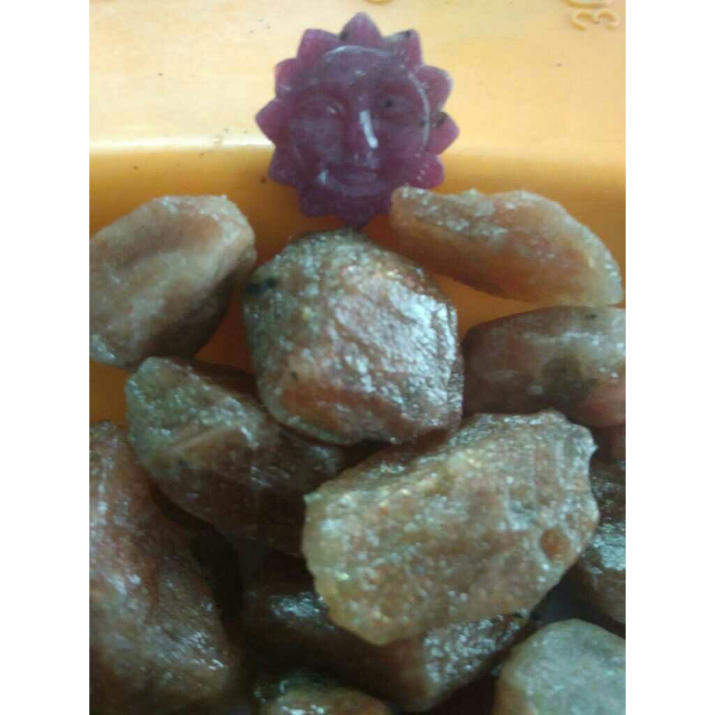 13.81ct round red ruby-manek