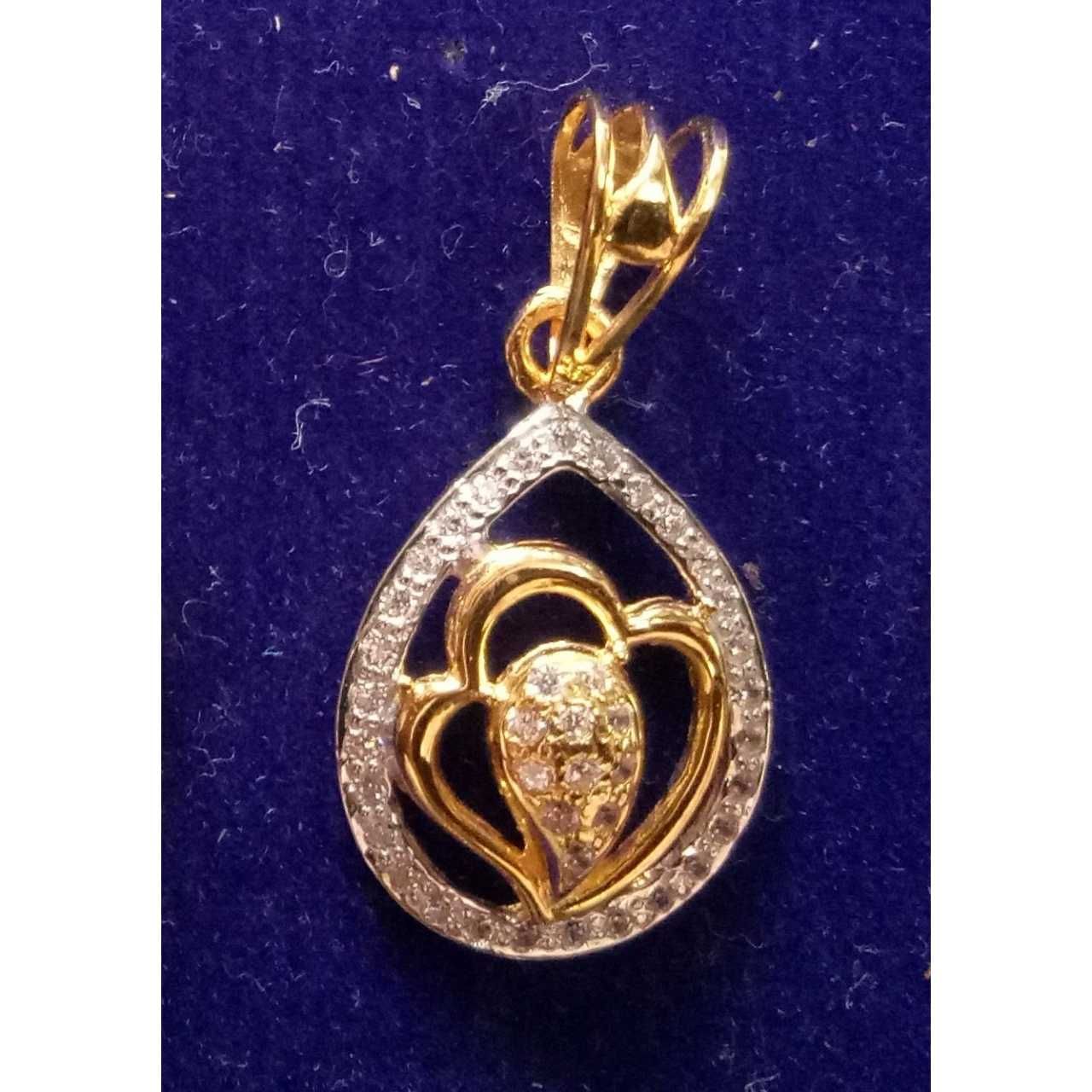 22KT Gold Designer Pendant