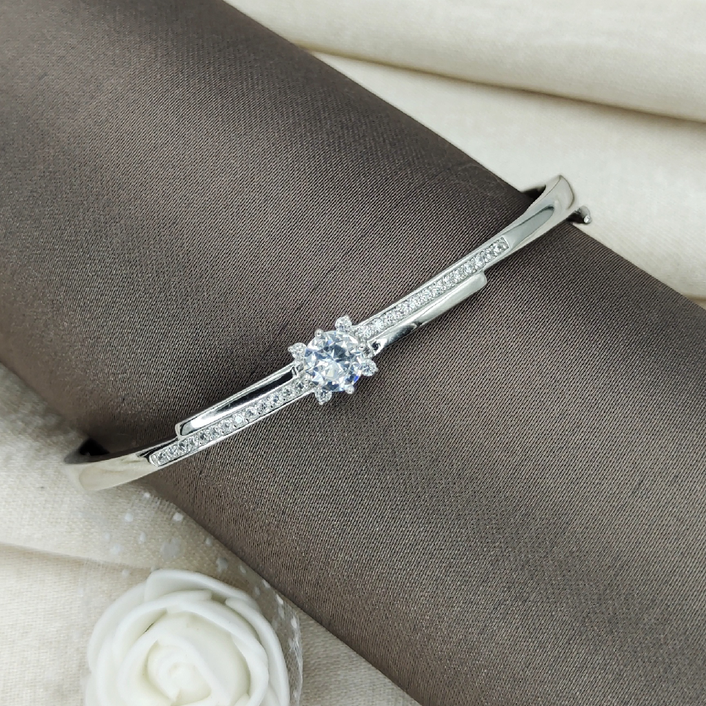 Solitaire With CZ 925 Silver Bracelet
