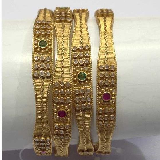 22KT Yellow Gold Ladies Indian Classic Special Bangles