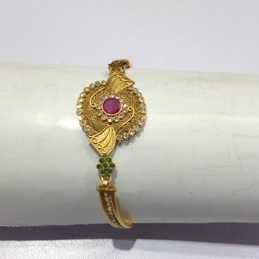 22KT Yellow Gold Ladies Antique Indian Attractive Bracelet