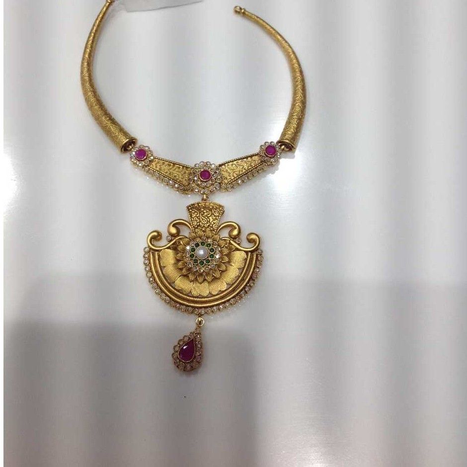 22KT Yellow Gold Ladies Indian Classic Special Necklace