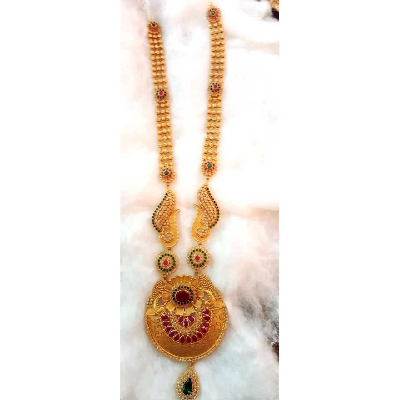 22KT Yellow Gold Ladies Indian Antique Special Necklace