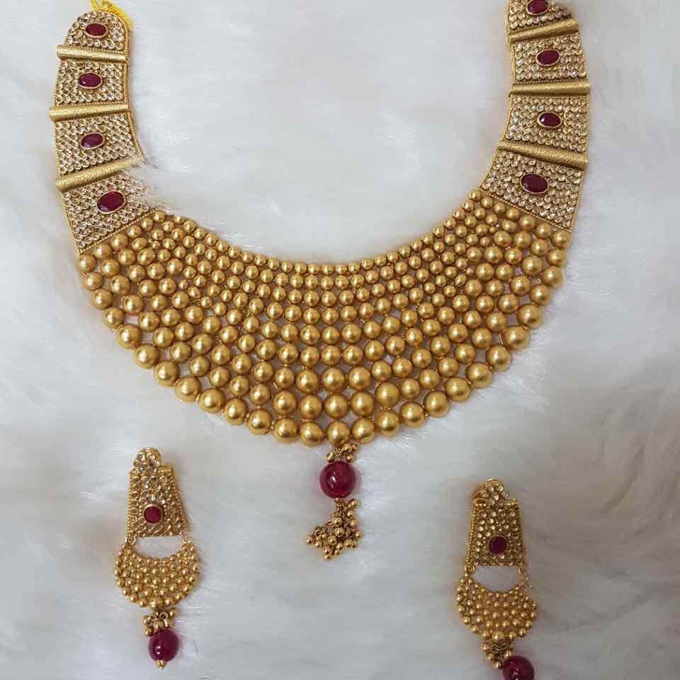 22KT Yellow Gold antique Necklace set