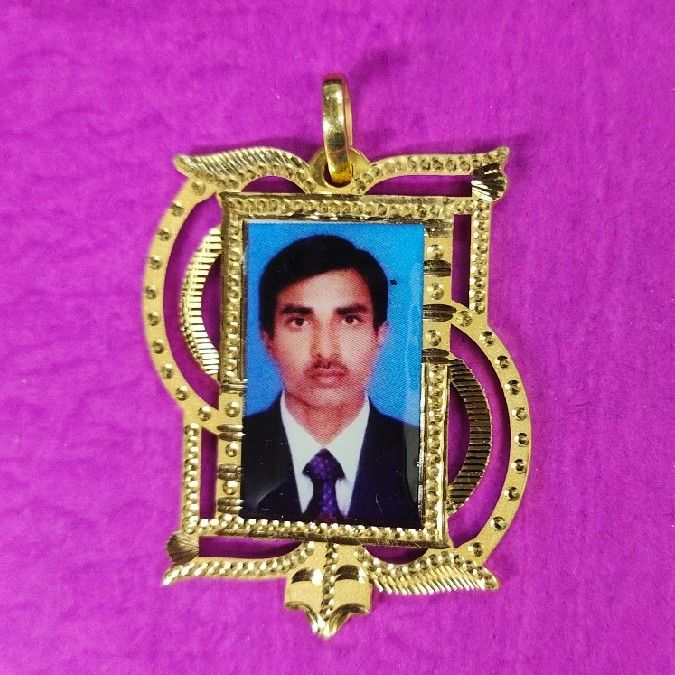 22kt.Gold Self Photo Print Pendant