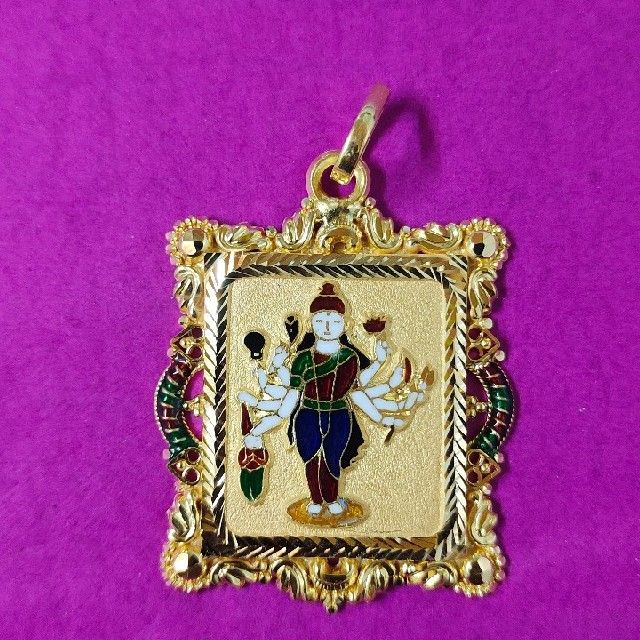 916 Gold Sadhi Ma Minakari Gents Pendant