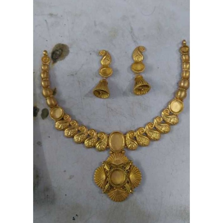 22k Gold Jadtar Necklace Set