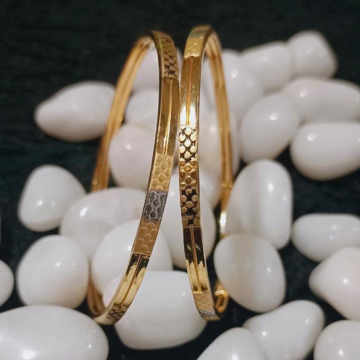 916 Gold Fancy Daily Wear Bangle