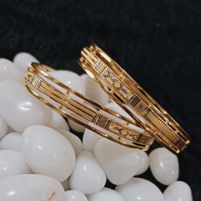 22K Gold Triple Pipe Copper Kadli Bangle