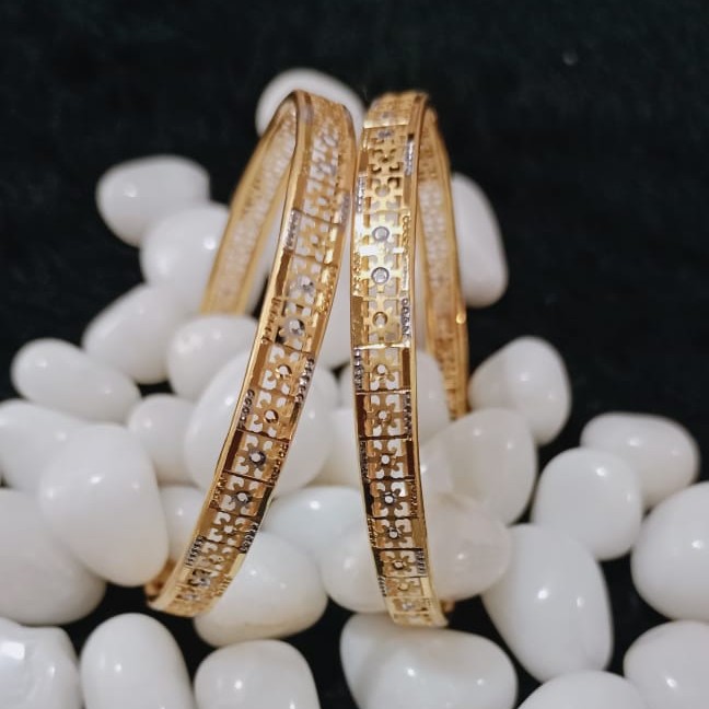 22K Gold Micro Design Copper Kadli Bangle