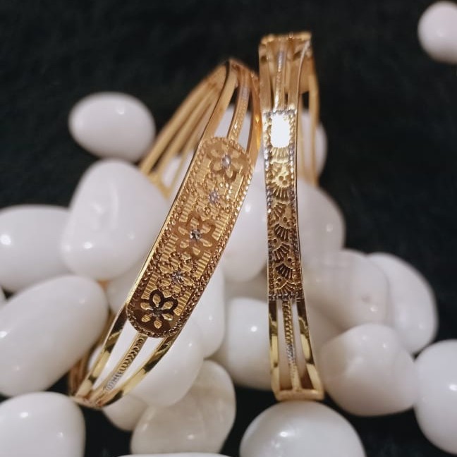 22Kt Gold Flower Design Bangles