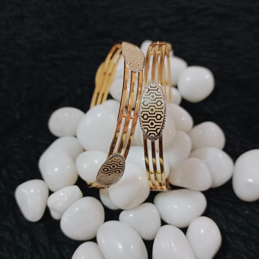 916 Gold Triple Pipe Kadli Bangle