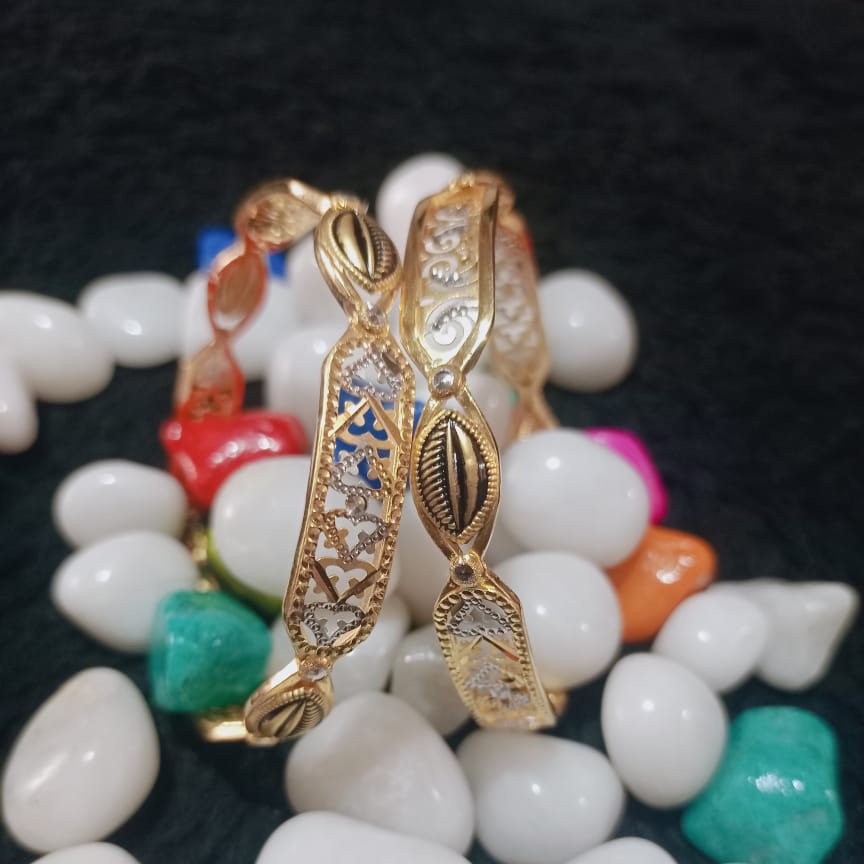 916 Gold Hallmarked Kadli Bangle