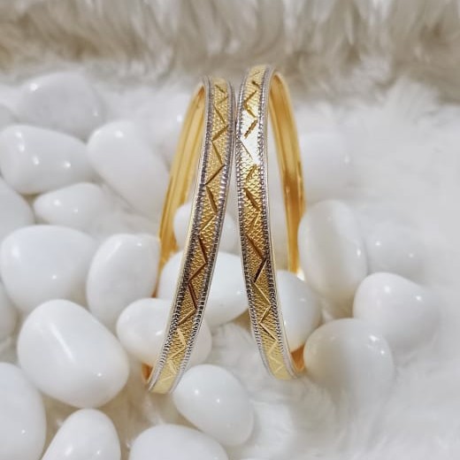 916 Gold Zigzag Design Kadli Bangle