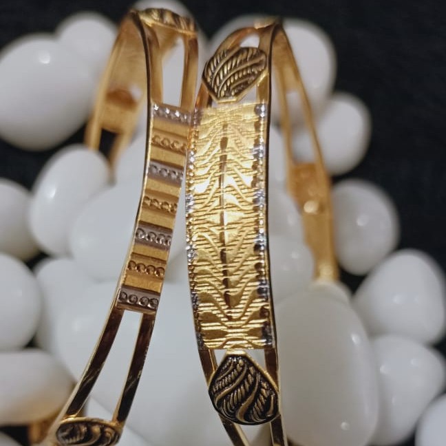22K Gold Leaf Design Kadli Bangle