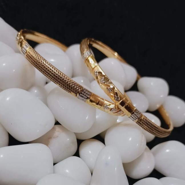 916 Gold Elegant Copper Kadli Bangle