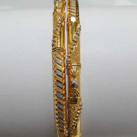 916 CZ Bangle SG-214