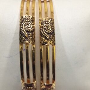 916 Antique Bangle SG-203