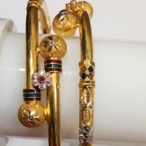 916 Antique Para Bangle SG-189