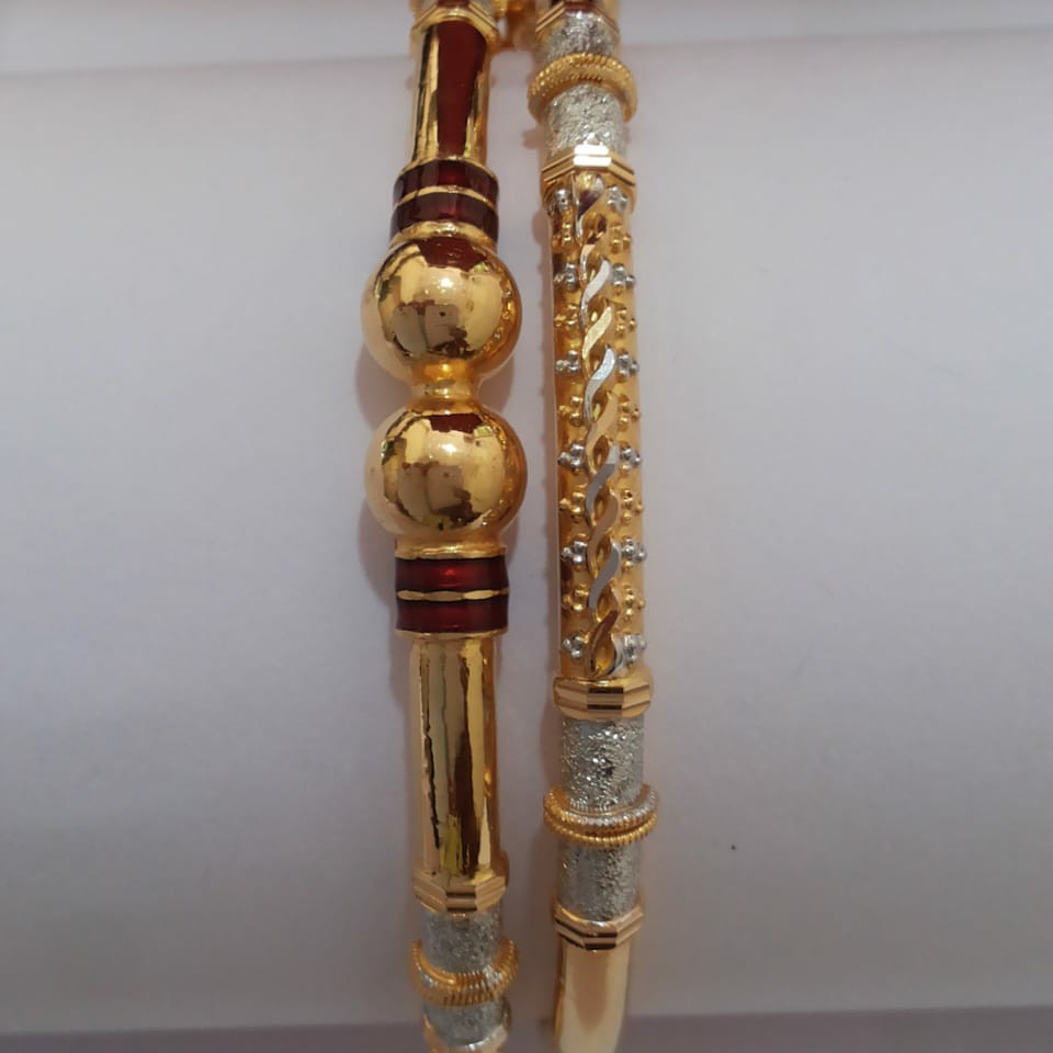 22ct Stylish Ghaba Bangle SG-98