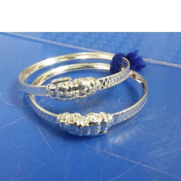Silver Fancy Baccha Kadli