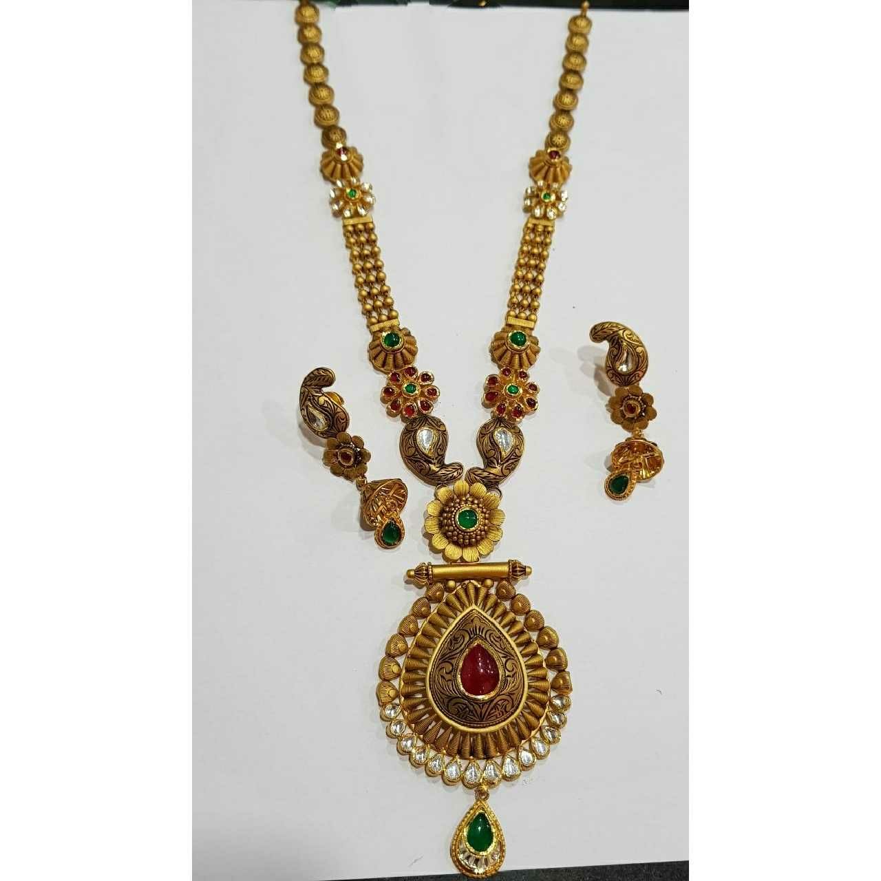 Gold Ladies Jadtar Antique Necklace set