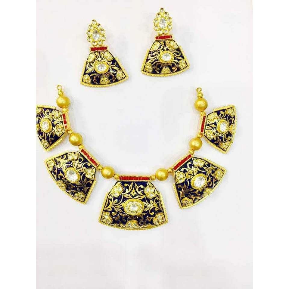 916 Antique Ladies Necklace Set