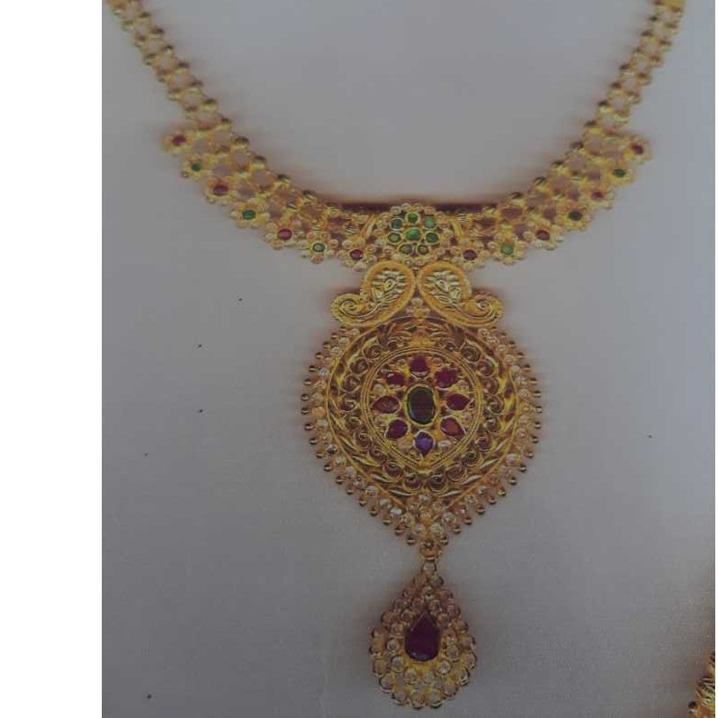 22KT Gold Ladies Fancy Necklace