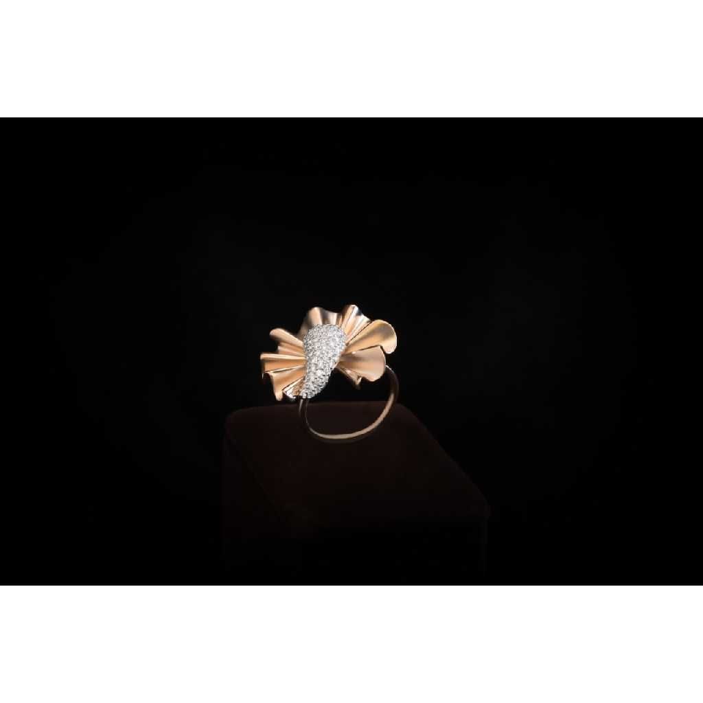 Ladies Ring