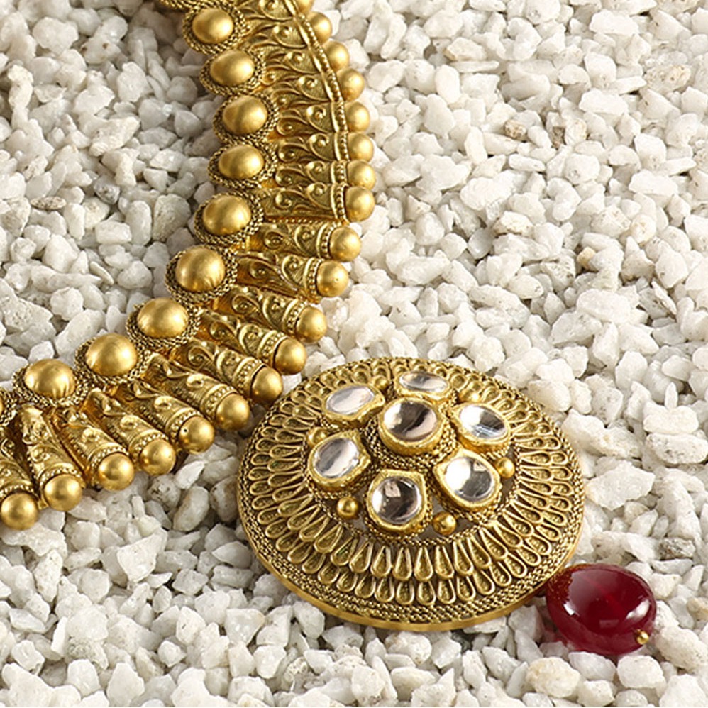 22KT Gold Antique Kundan Necklace Set - Image 2