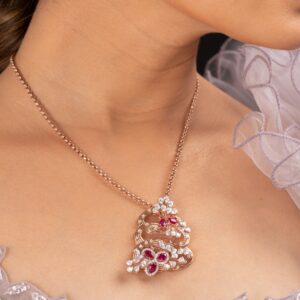 Zigzag design pendent chain