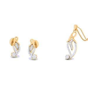 traditional diamond pendant set