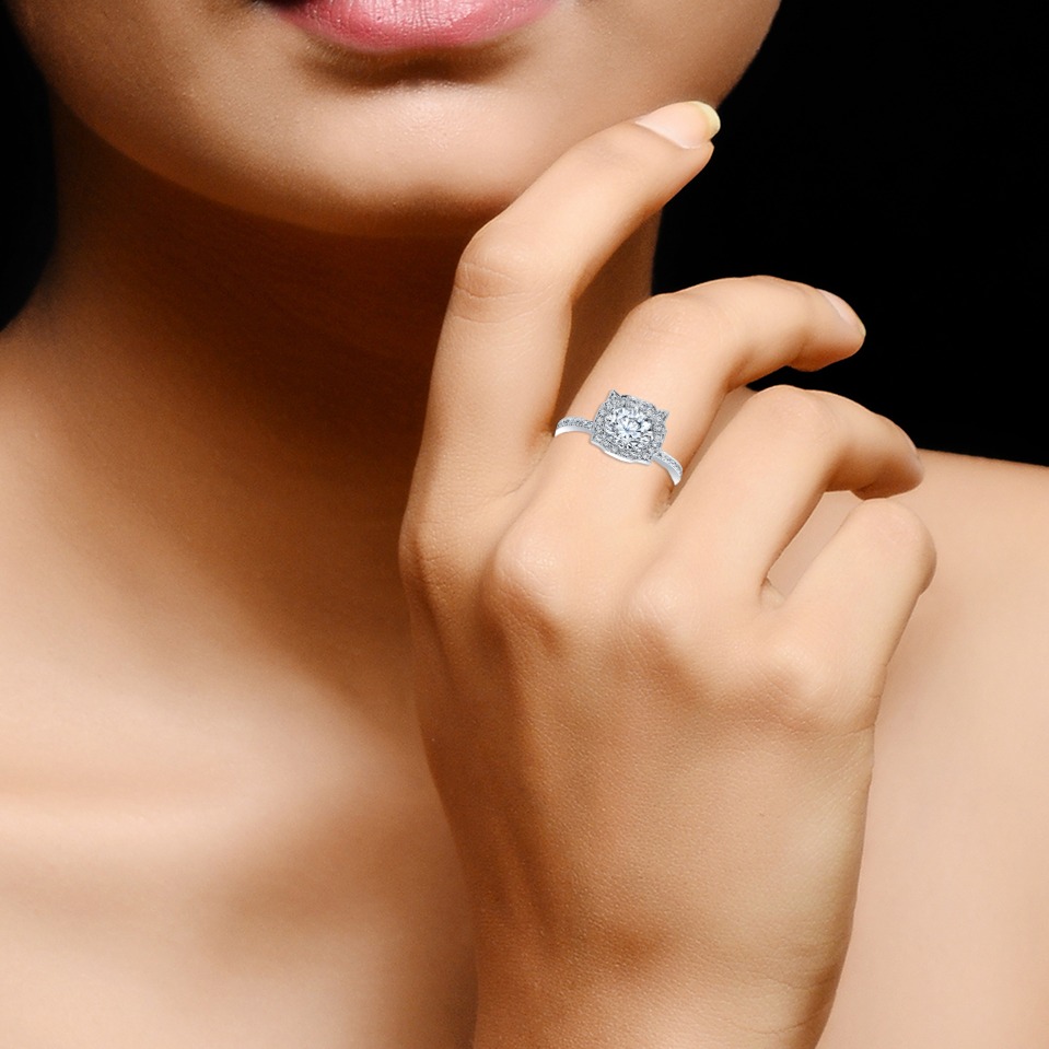 14kt Gold Square Ring - Image 2
