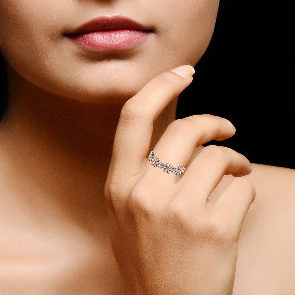 14kt floral ring - Image 2