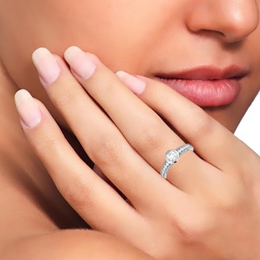 14KT SILVER DIAMOND RING - Image 2