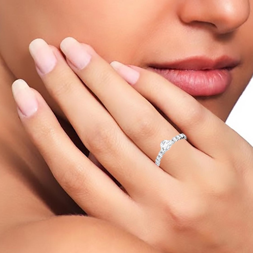 14KT SILVER SOLITIRE RING - Image 2