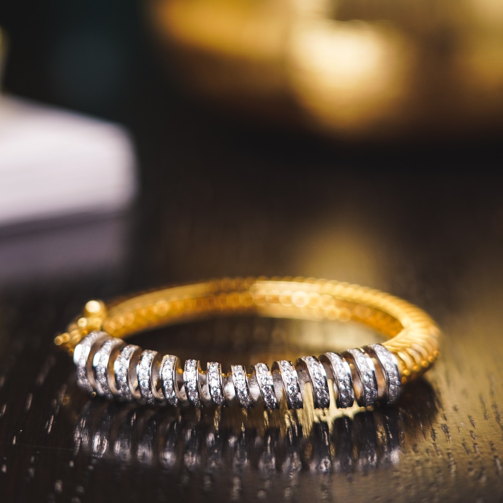 14kt light design bracelet - Image 2