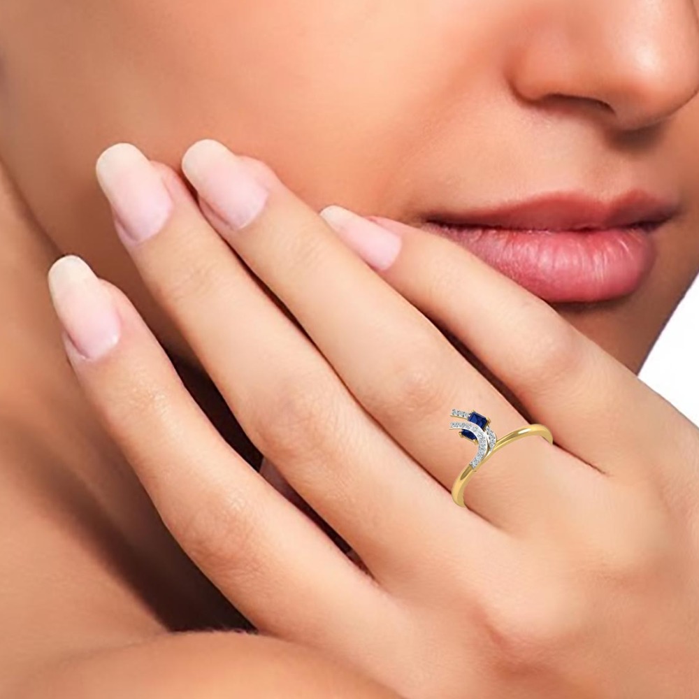 14KT GOLD CUREV SHAPE STONE RING - Image 2