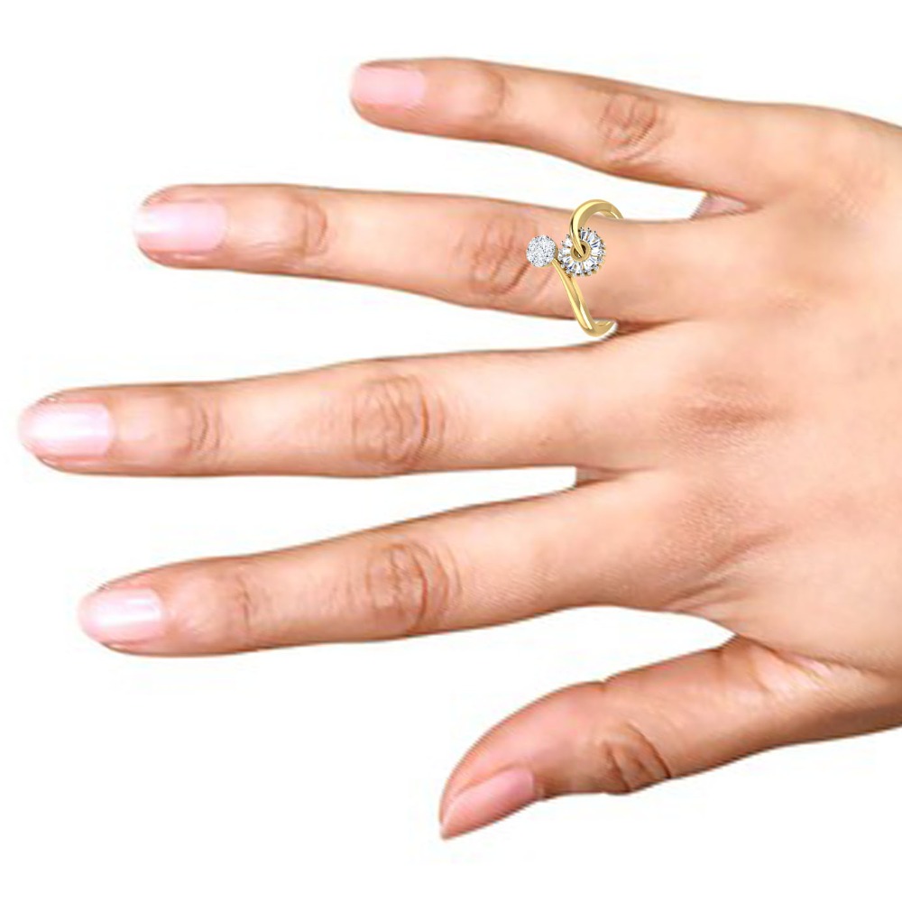 14KT GOLD LIGHT WEIGHT RING - Image 2