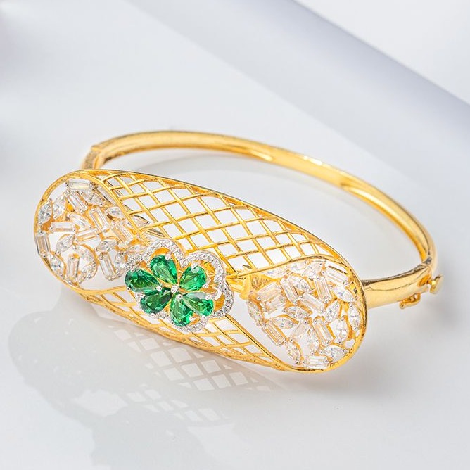 emblace collection braclet