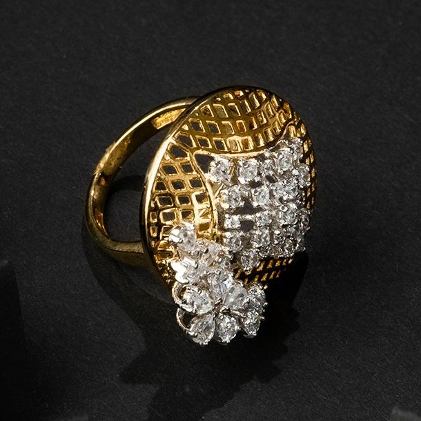 star jali diamond gold ring