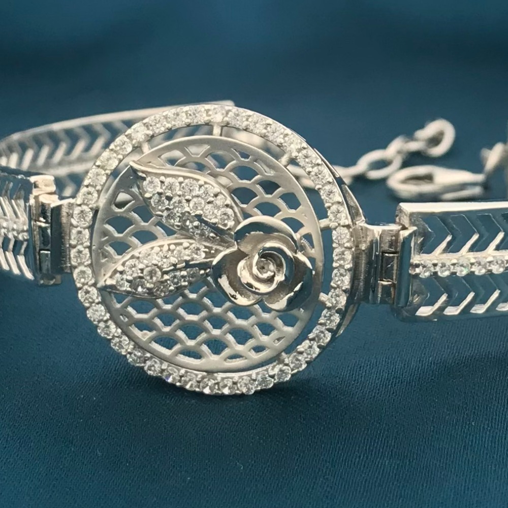 925 silver elegant design ladies kada