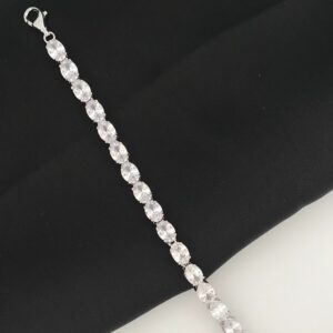 925 Silver  Beautiful Design Ladies Bracelet