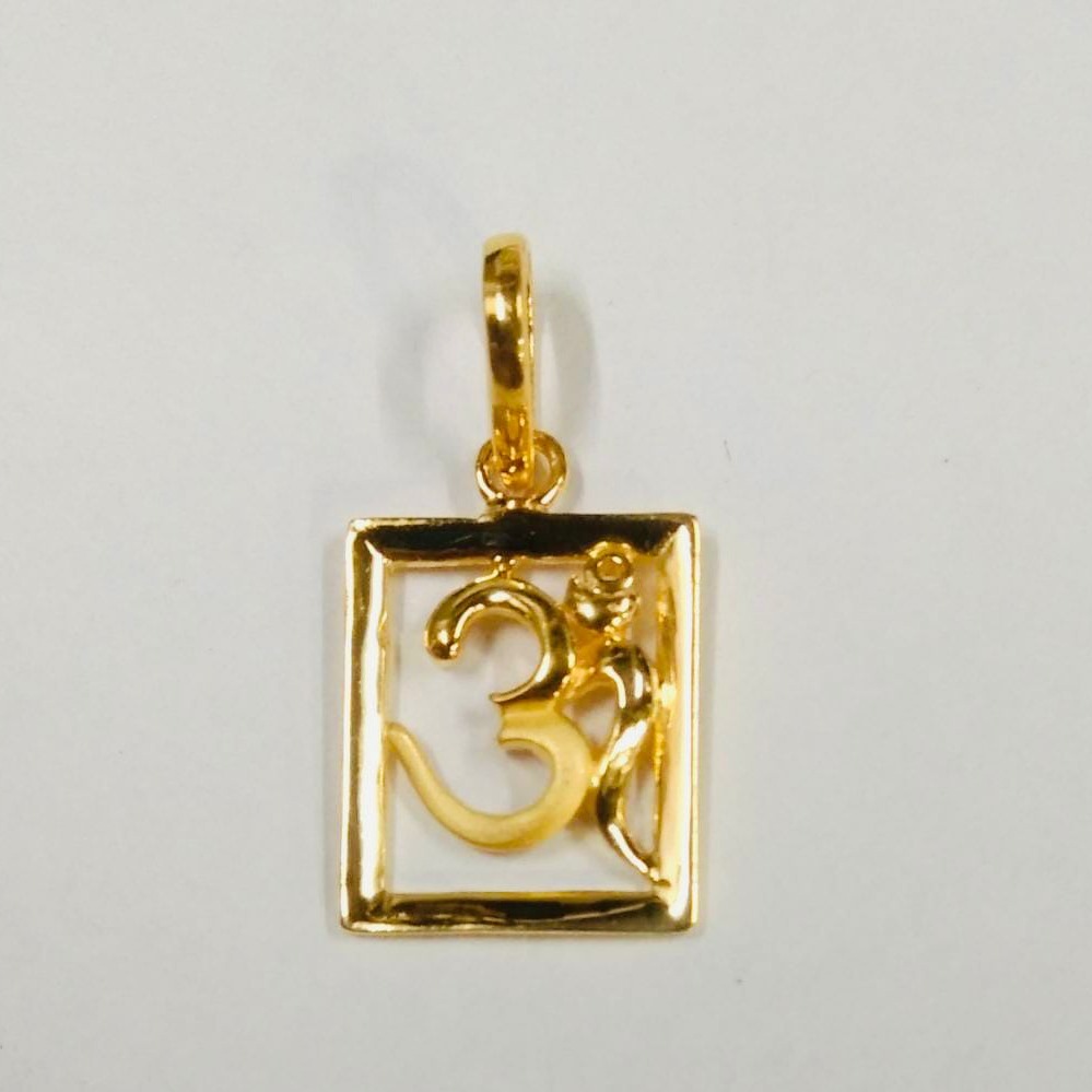 Gold gorgeous pendant