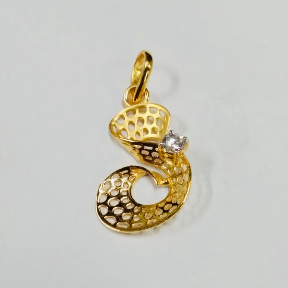 Gold Elegant Pendant