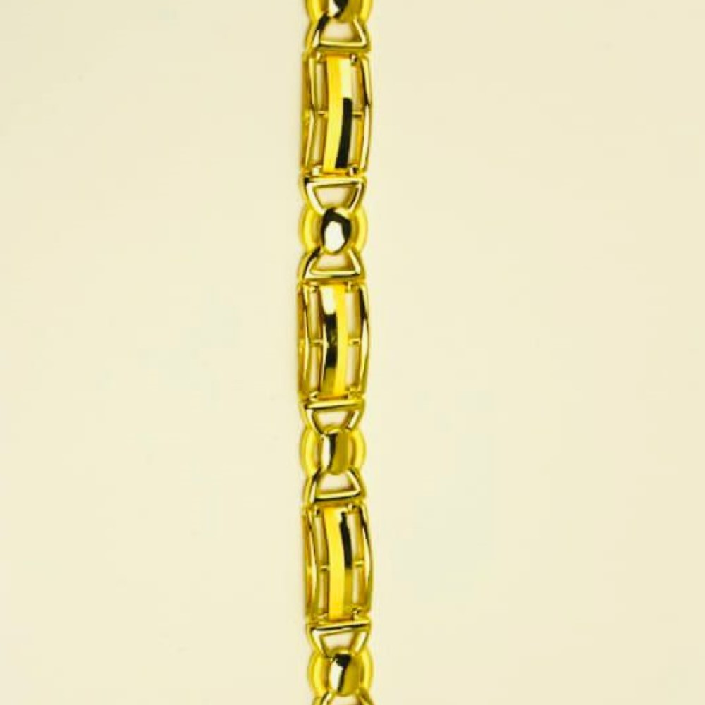 Gold Dazzling Gents Bracelet