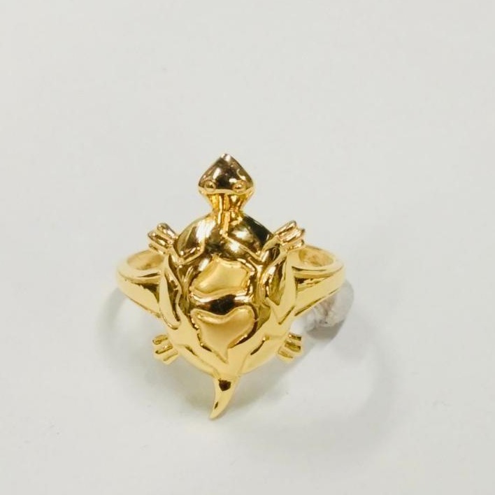 Gold unique women ring